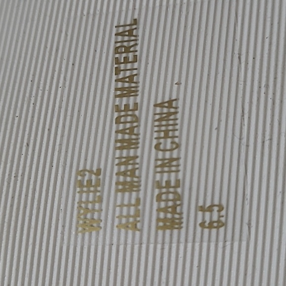 Crown and Ivy Sandals New - Picture 9 of 9